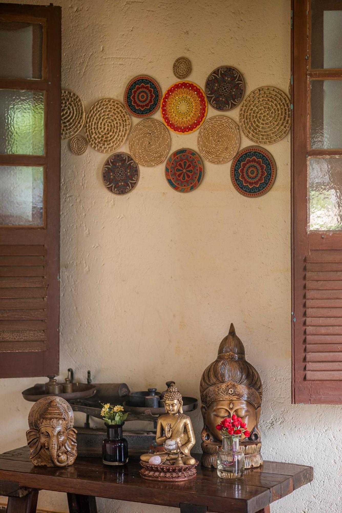 Namaste *